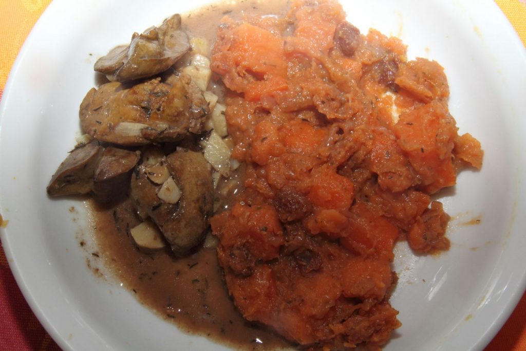 FOIES DE VOLALILLE A LA ROUMAINE